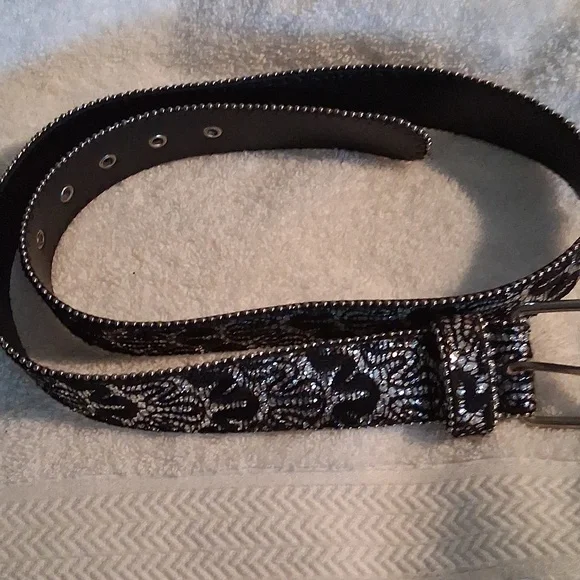 Belt - Picture 3 of 5